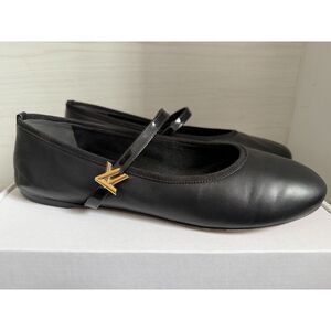 Louis Vuitton Romy Ballerina Flats in Black, Size 40